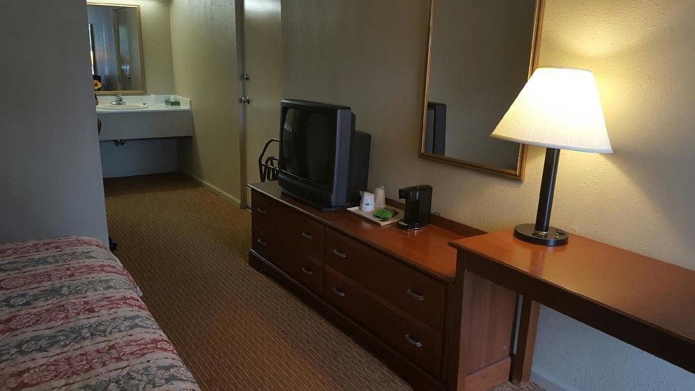 Quality Inn Villa Rica Exterior photo