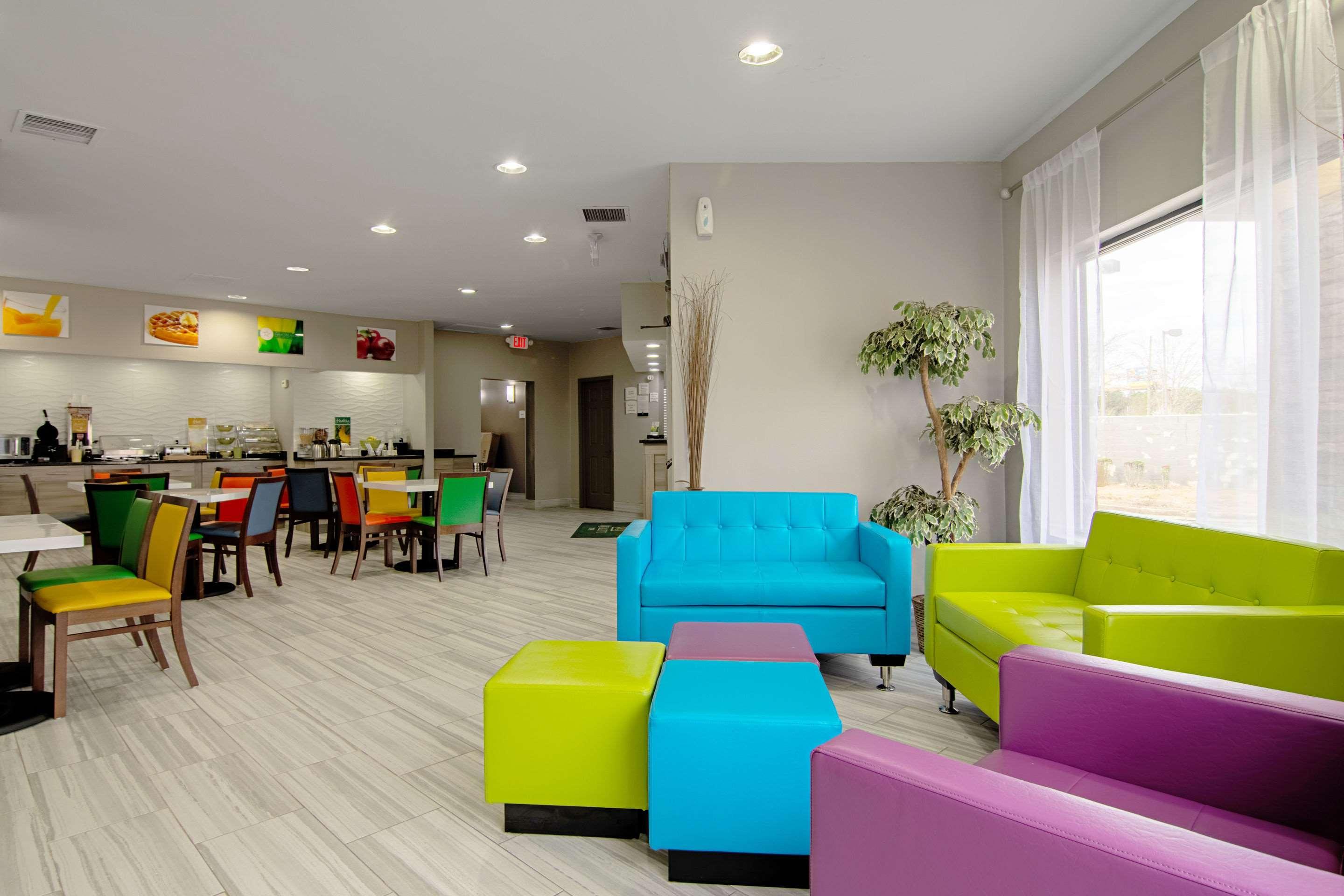 Quality Inn Villa Rica Exterior photo